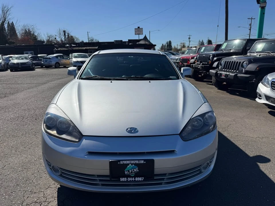 2007 Hyundai Tiburon - Image 4 of 11