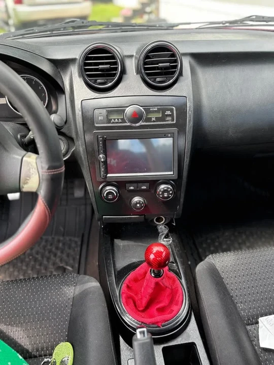 2007 Hyundai Tiburon - Image 4 of 7