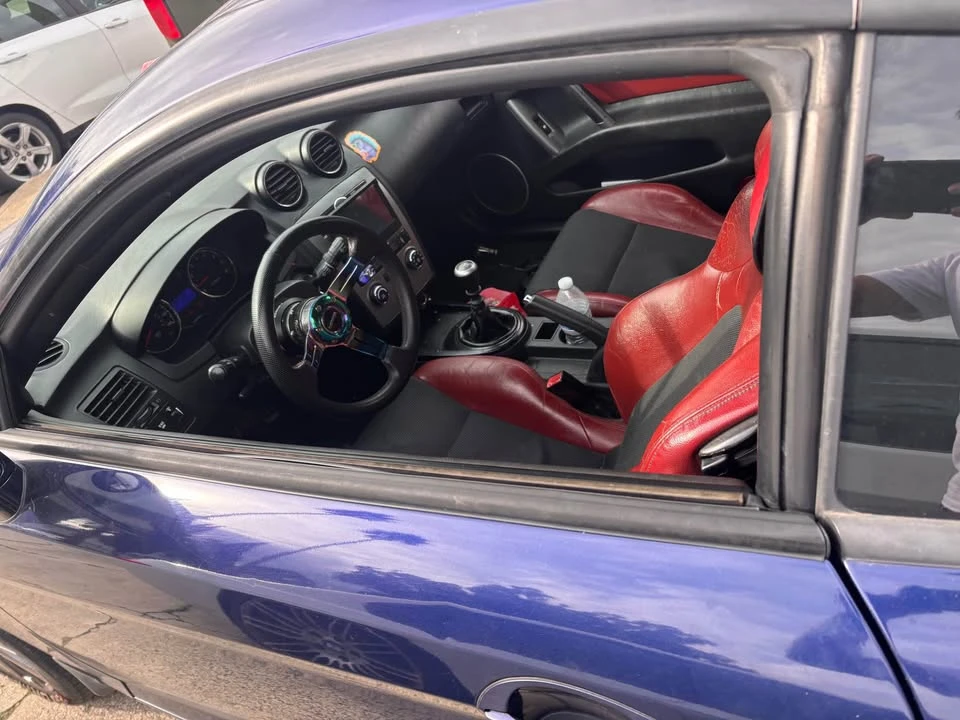 2007 Hyundai Tiburon - Image 2 of 4
