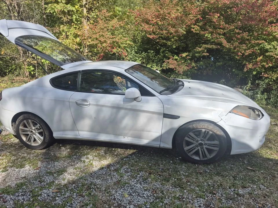 2007 Hyundai Tiburon - Image 3 of 7