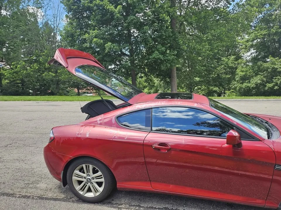 2007 Hyundai Tiburon - Image 3 of 10