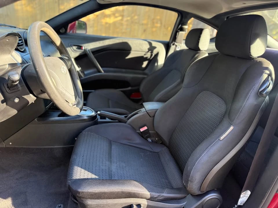 2007 Hyundai Tiburon - Image 10 of 15