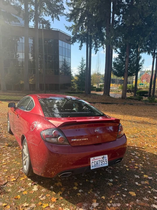 2007 Hyundai Tiburon - Image 6 of 10