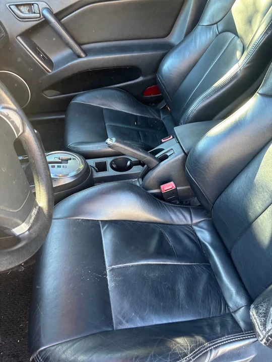 2007 Hyundai Tiburon - Image 7 of 11