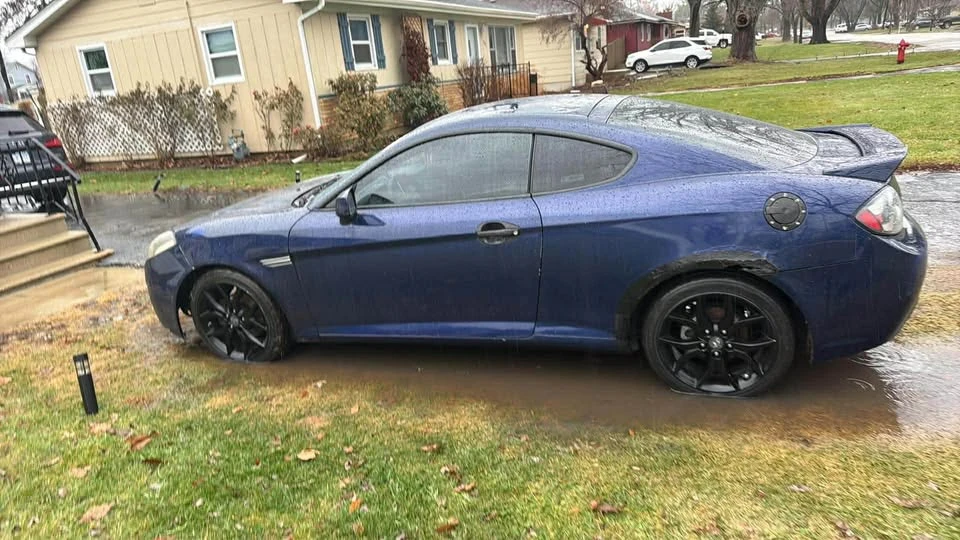 2007 Hyundai Tiburon - Image 8 of 9