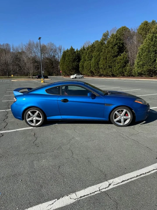 2007 Hyundai Tiburon - Image 4 of 12
