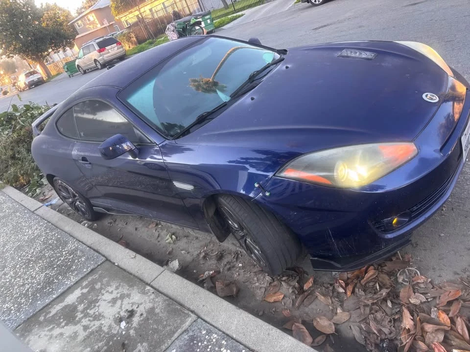 2007 Hyundai Tiburon - Image 4 of 20