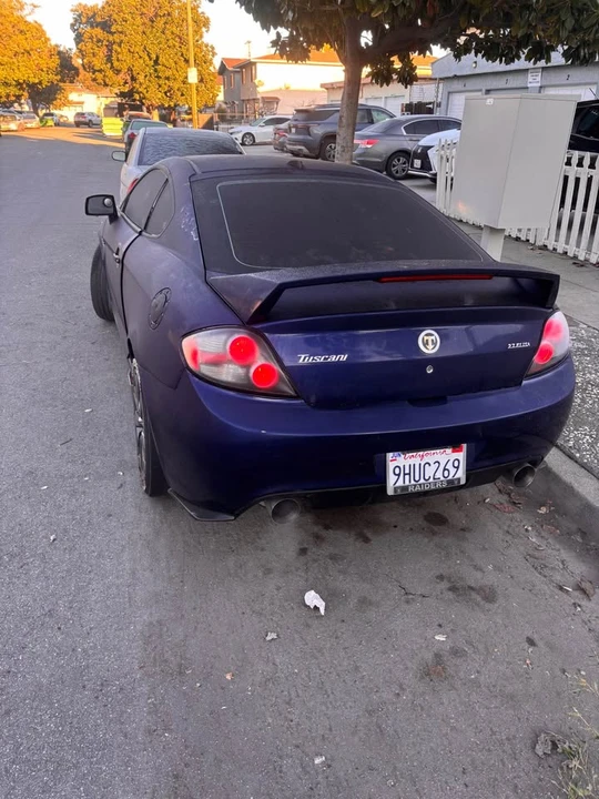 2007 Hyundai Tiburon - Image 2 of 20