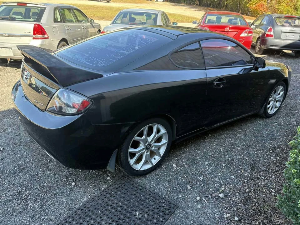 2007 Hyundai Tiburon - Image 3 of 9