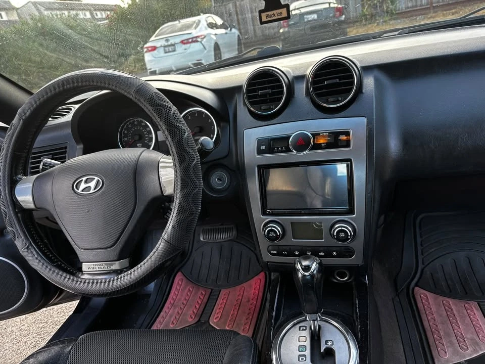 2007 Hyundai Tiburon - Image 8 of 8
