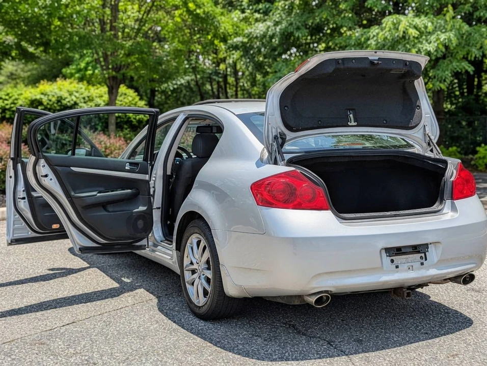 2007 Infiniti G35 3rd Gen - Image 13 of 17