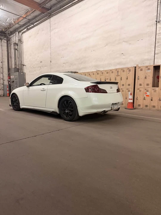 2007 Infiniti G35 3rd Gen - Image 2 of 2