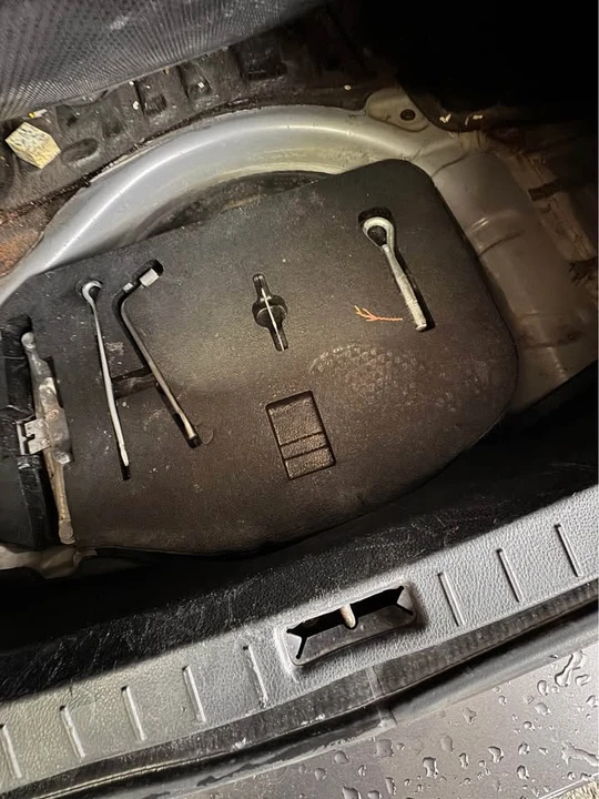 2007 Infiniti G35 4th Gen - Image 19 of 20