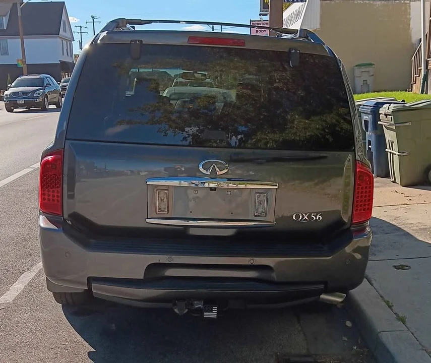 2007 Infiniti QX80 - Image 6 of 10