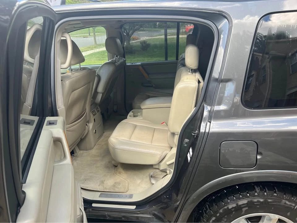 2007 Infiniti QX80 - Image 8 of 12