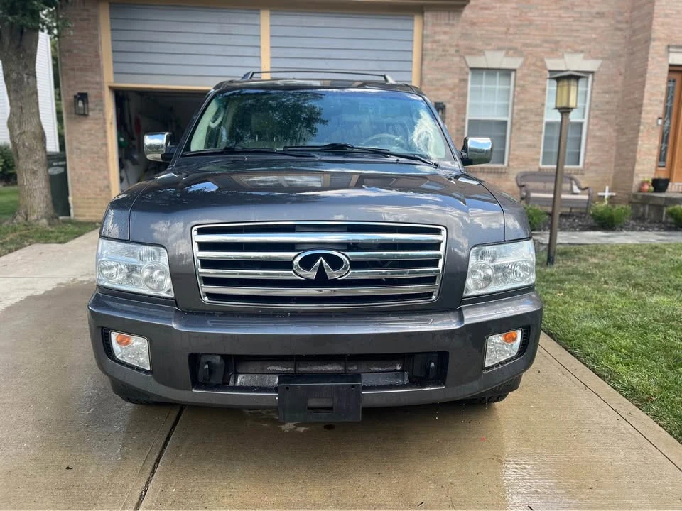 2007 Infiniti QX80 - Image 2 of 12