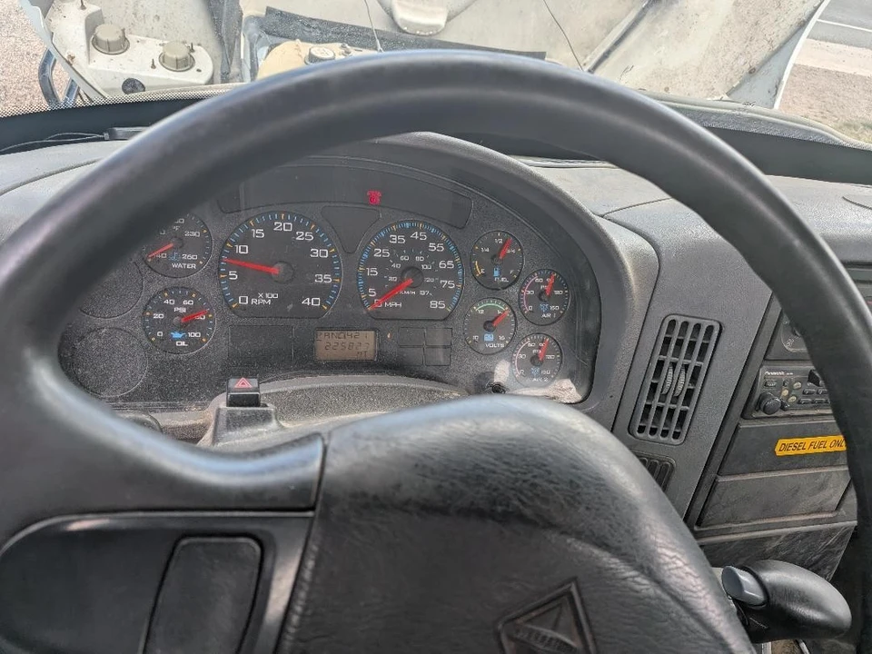 2007 International Harvester XT - Image 2 of 21