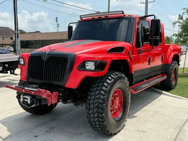 2007 International Harvester XT - Image 2 of 12