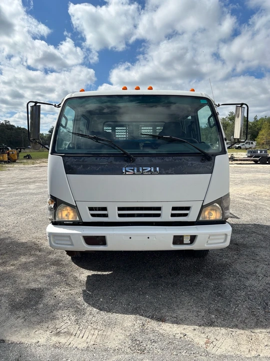 2007 Isuzu Elf - Image 16 of 21