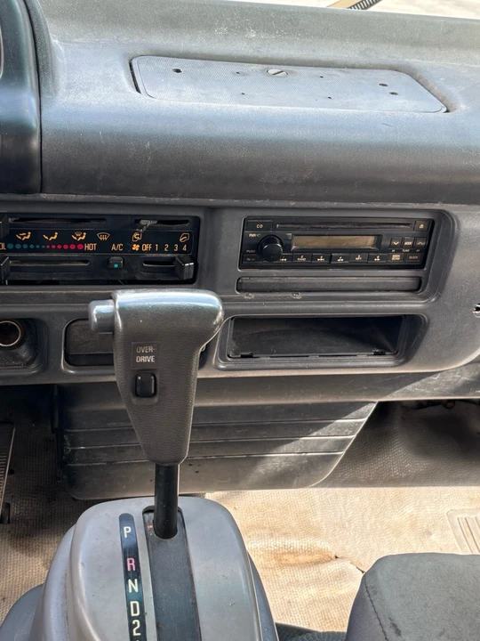 2007 Isuzu Elf - Image 21 of 21