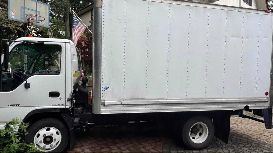 2007 Isuzu Elf - Image 15 of 16