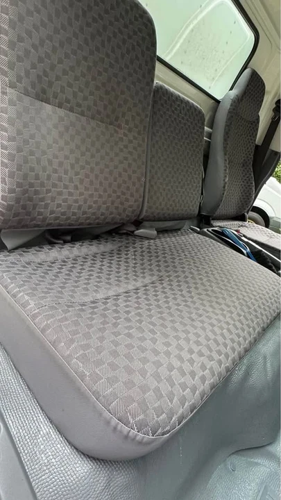 2007 Isuzu Elf - Image 6 of 16