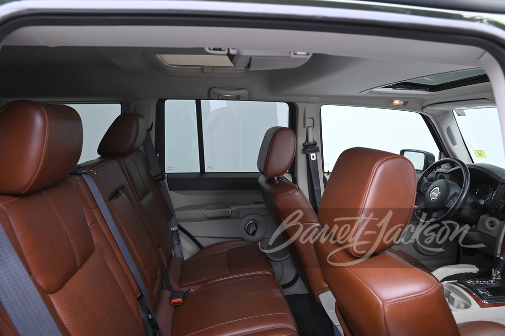 2007 Jeep Commander - Image 14 of 31