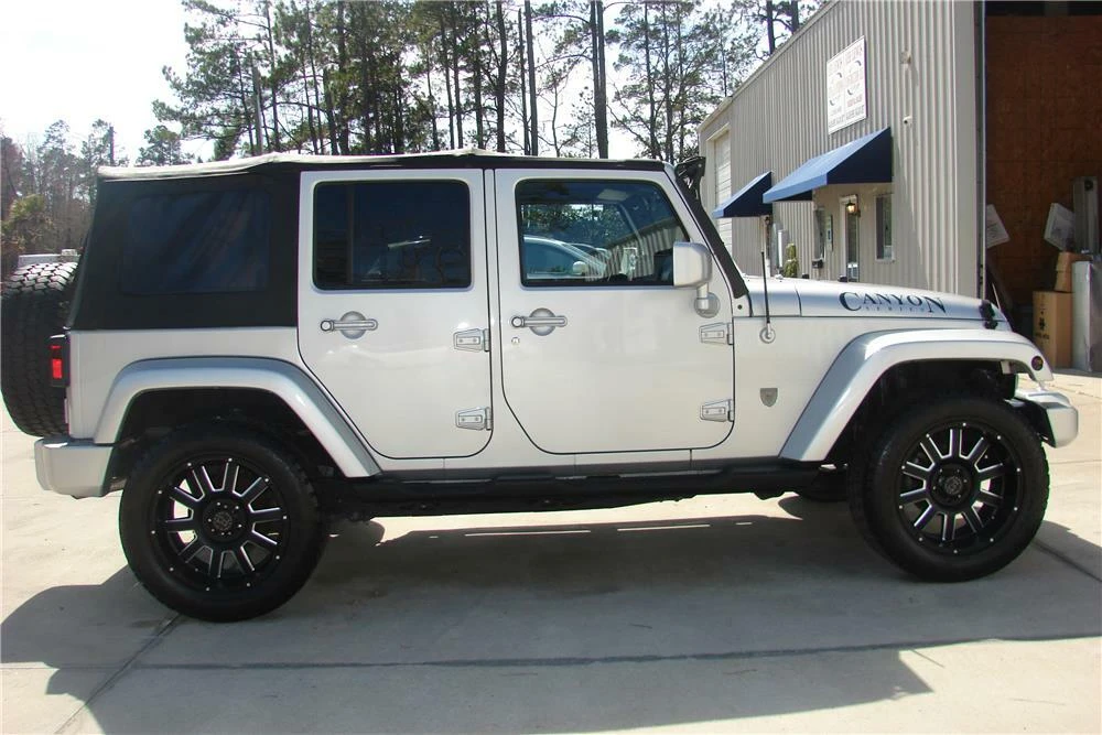 2007 Jeep JK Wrangler - Image 3 of 3
