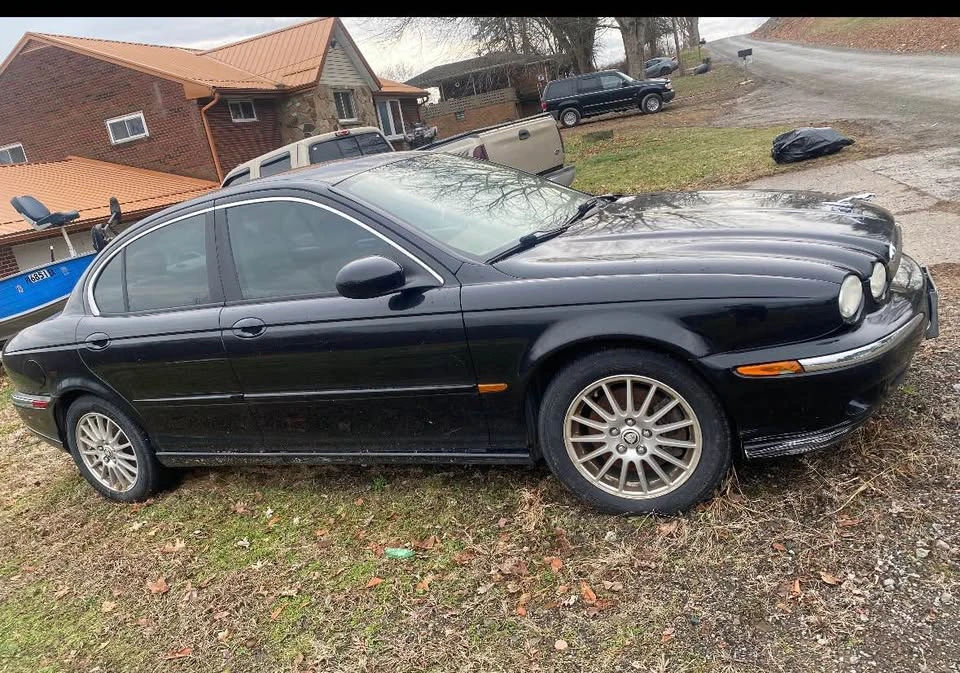 2007 Jaguar - Image 2 of 2