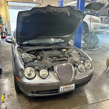 2007 Jaguar S-Type V8 Sedan