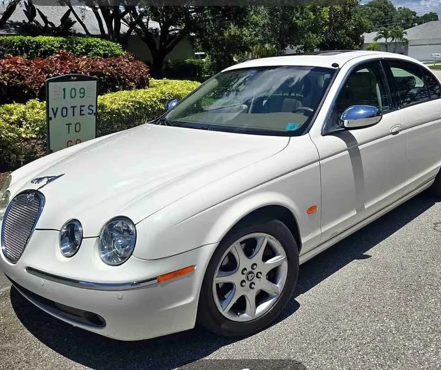 2007 Jaguar S-Type 2nd Gen - Image 3 of 18