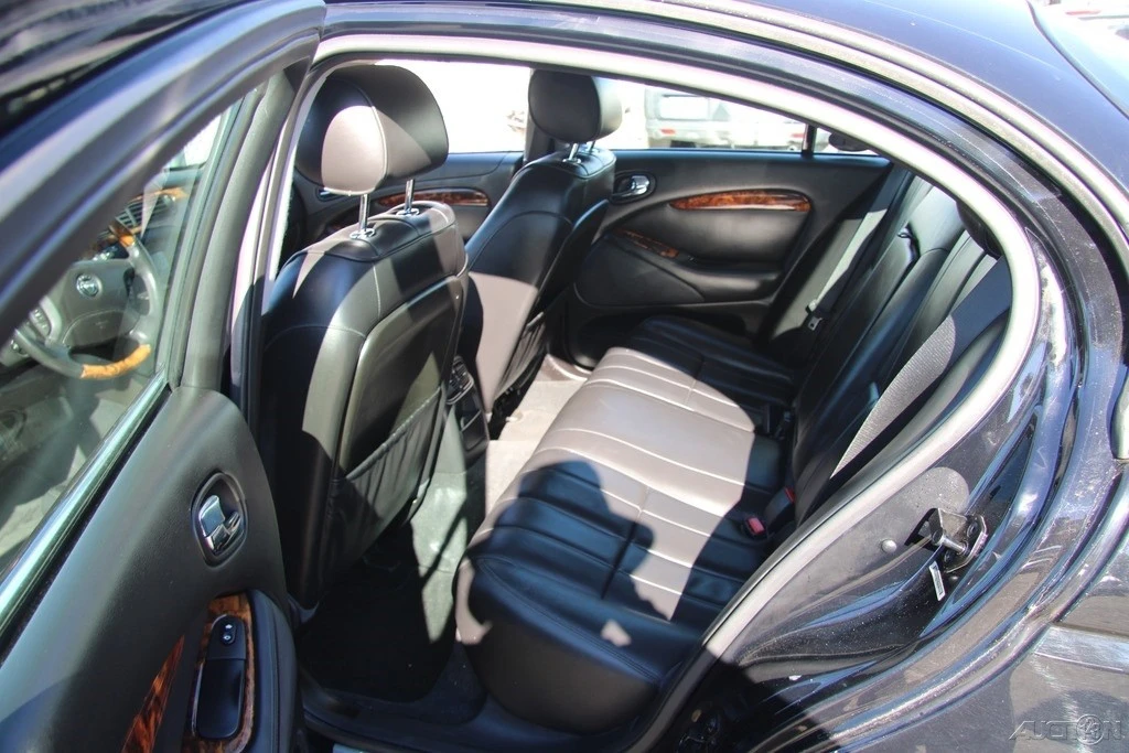 2007 Jaguar S-Type 2nd Gen - Image 19 of 21
