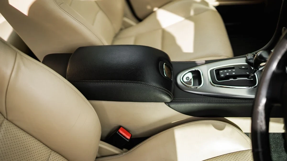 2007 Jaguar S-Type 2nd Gen - Image 8 of 30