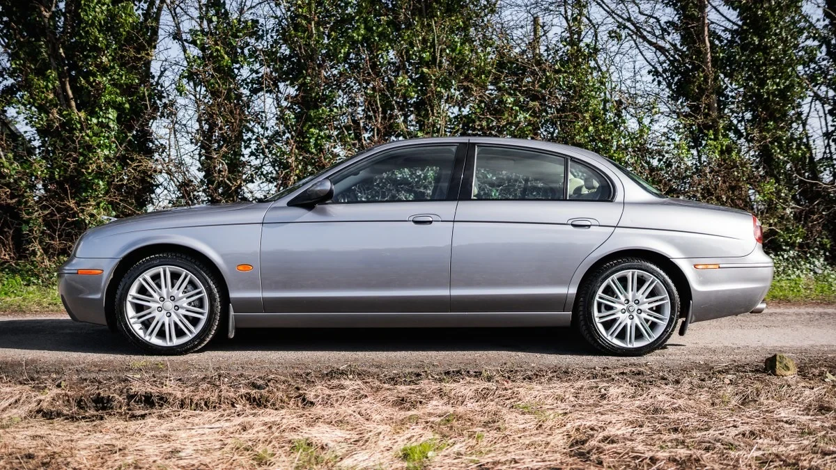 2007 Jaguar S-Type 2nd Gen - Image 11 of 30