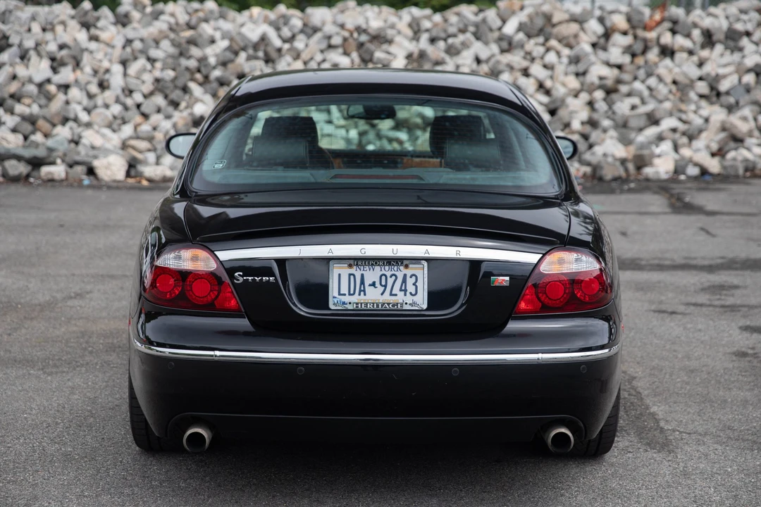 2007 Jaguar S-Type 2nd Gen - Image 10 of 31