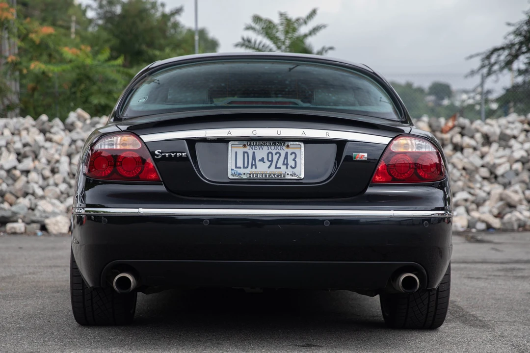 2007 Jaguar S-Type 2nd Gen - Image 9 of 31