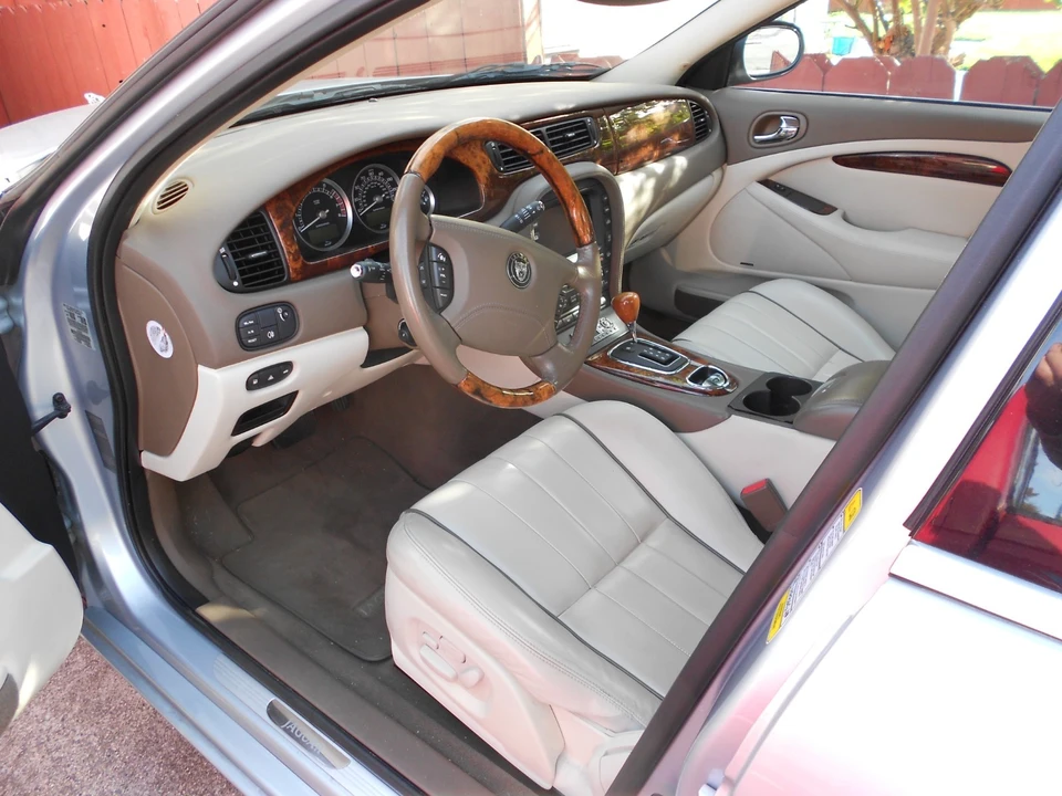 2007 Jaguar S-Type 2nd Gen - Image 3 of 12
