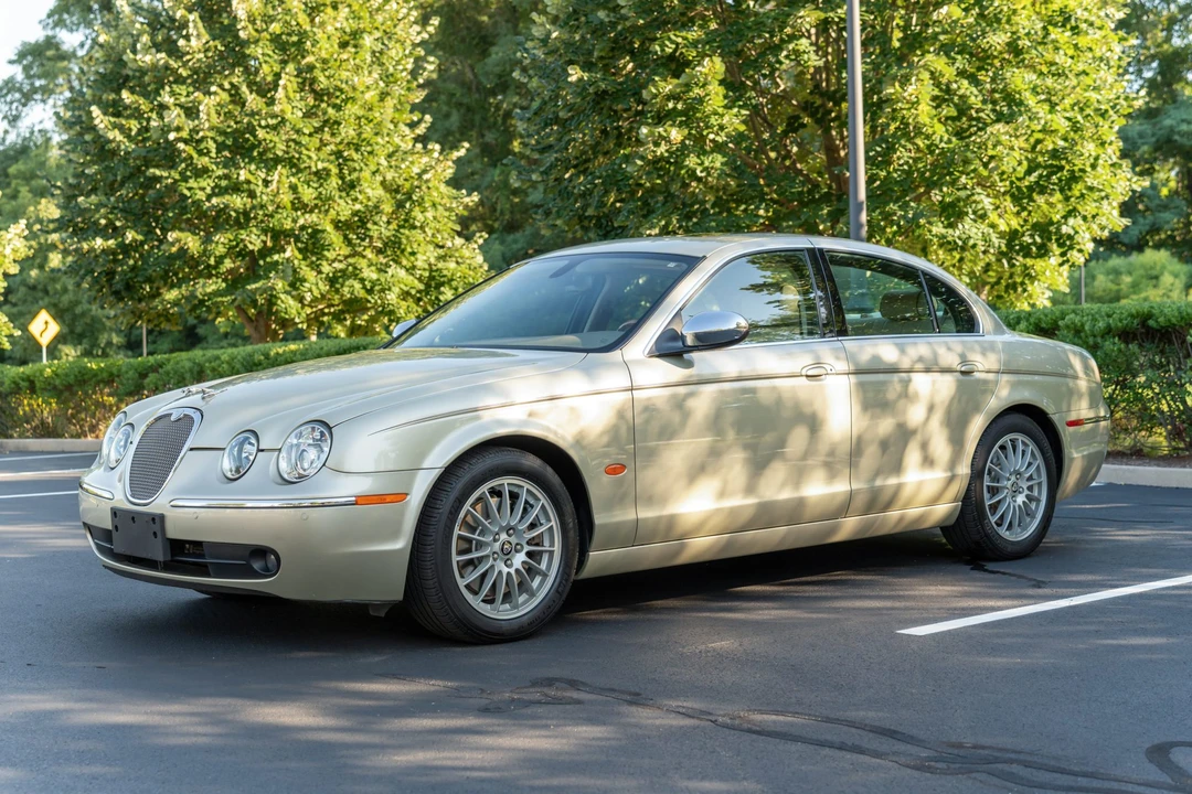 2007 Jaguar S-Type 2nd Gen - Image 2 of 31