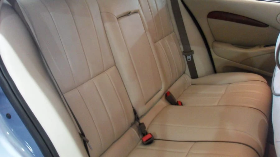 2007 Jaguar S-Type 2nd Gen - Image 10 of 20