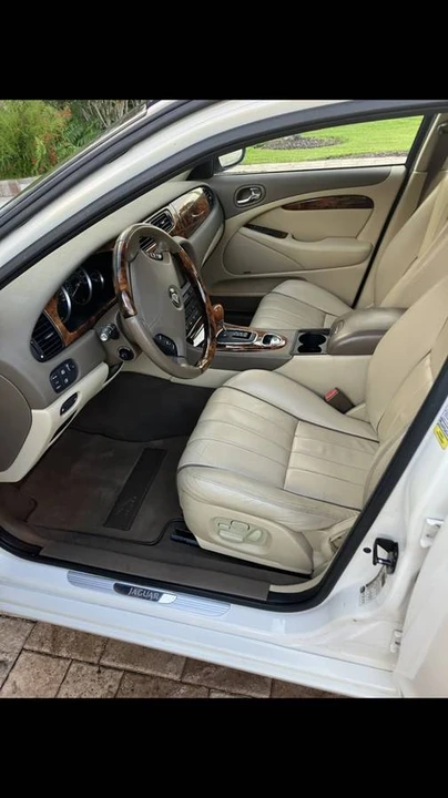 2007 Jaguar S-Type 2nd Gen - Image 4 of 10