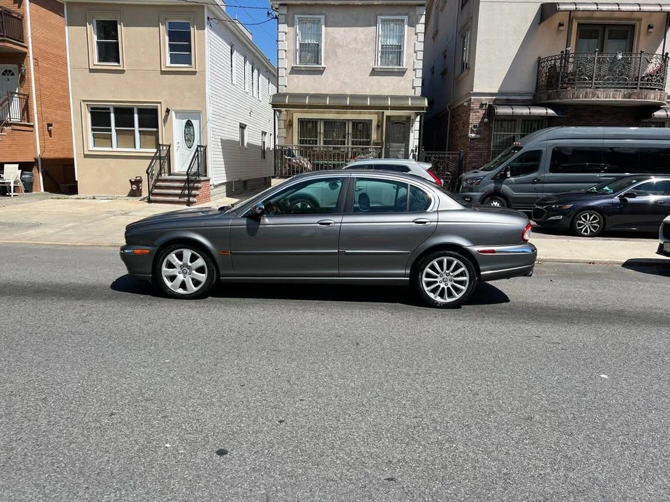 2007 Jaguar X-Type - Image 2 of 17