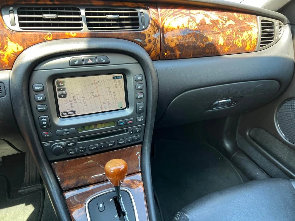 2007 Jaguar X-Type - Image 15 of 17