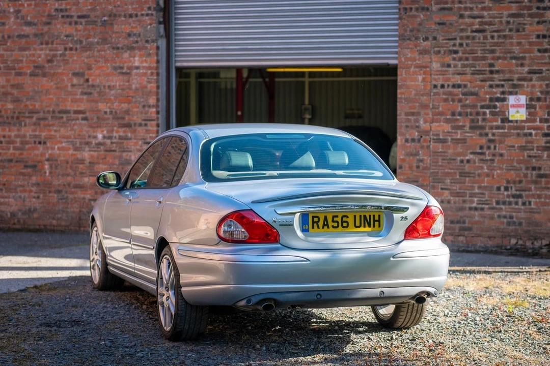 2007 Jaguar X-Type - Image 7 of 30