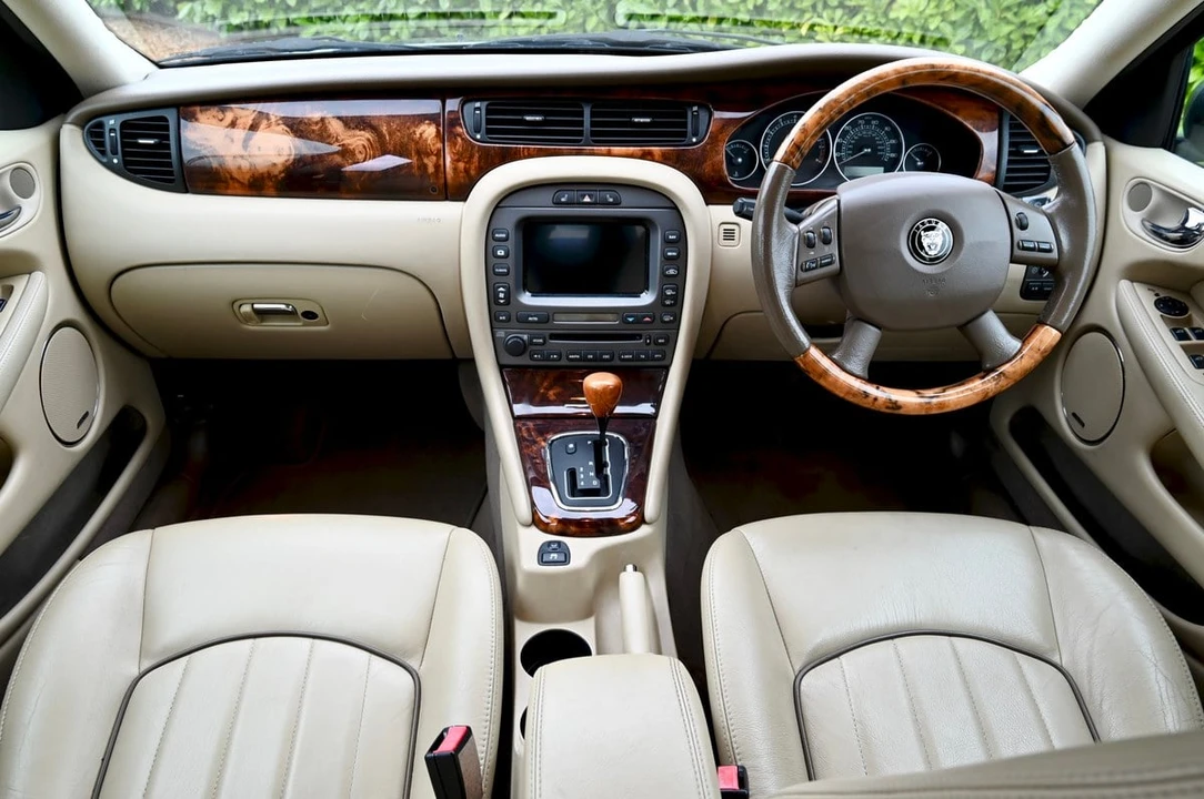 2007 Jaguar X-Type - Image 19 of 30