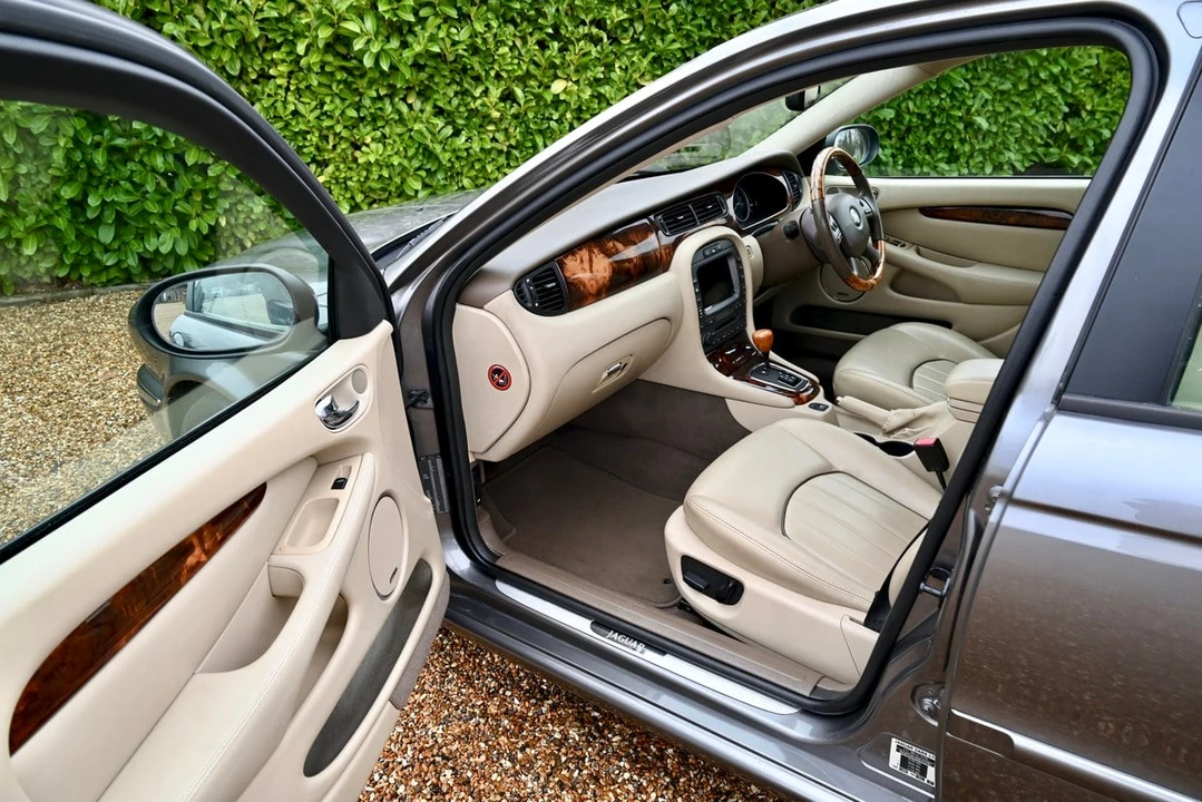 2007 Jaguar X-Type - Image 28 of 30