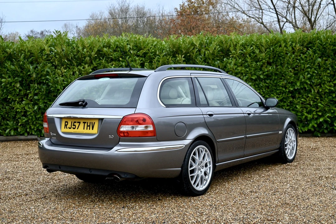 2007 Jaguar X-Type - Image 7 of 30