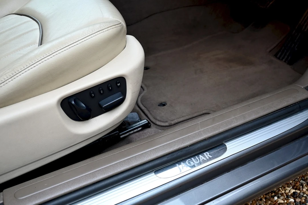 2007 Jaguar X-Type - Image 24 of 30