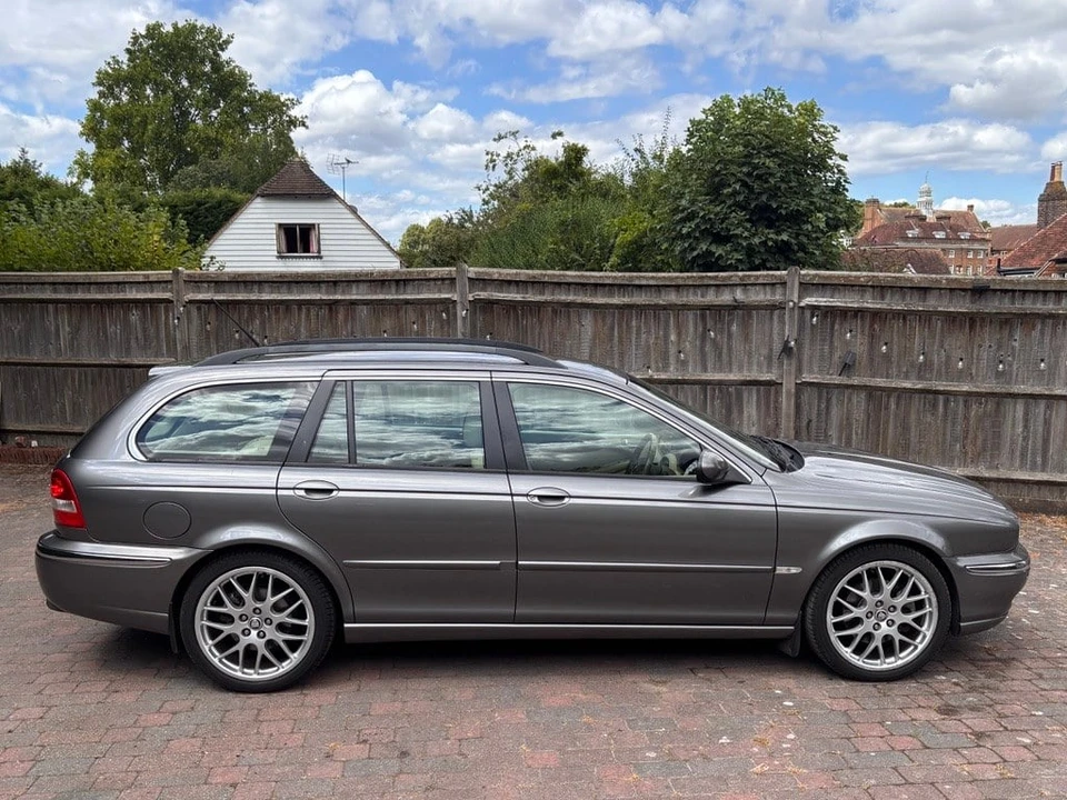 2007 Jaguar X-Type - Image 12 of 30