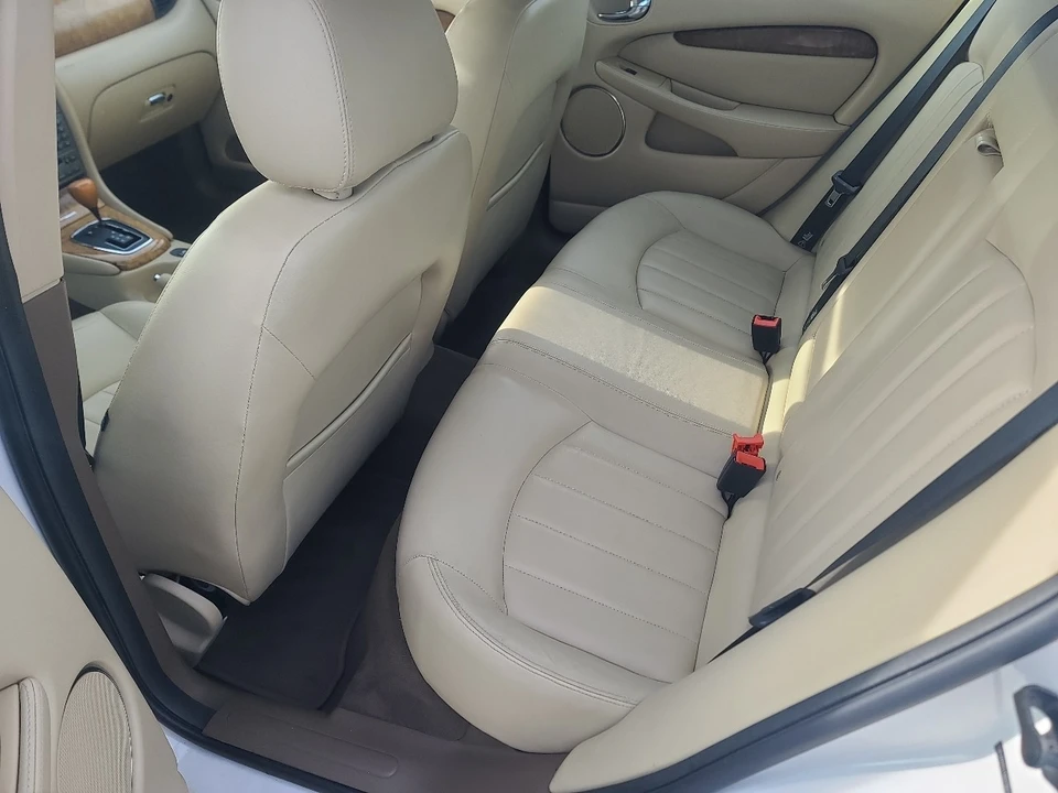 2007 Jaguar X-Type - Image 11 of 21
