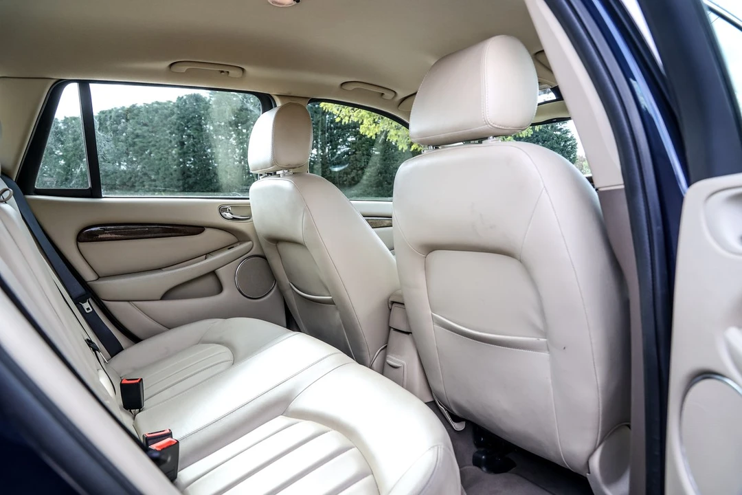 2007 Jaguar X-Type - Image 20 of 30